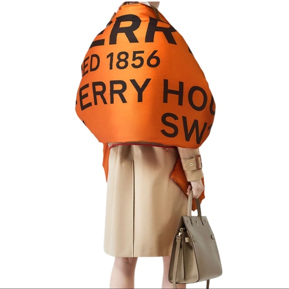 Burberry Orange Padded Scarf - Picture 6 of 13